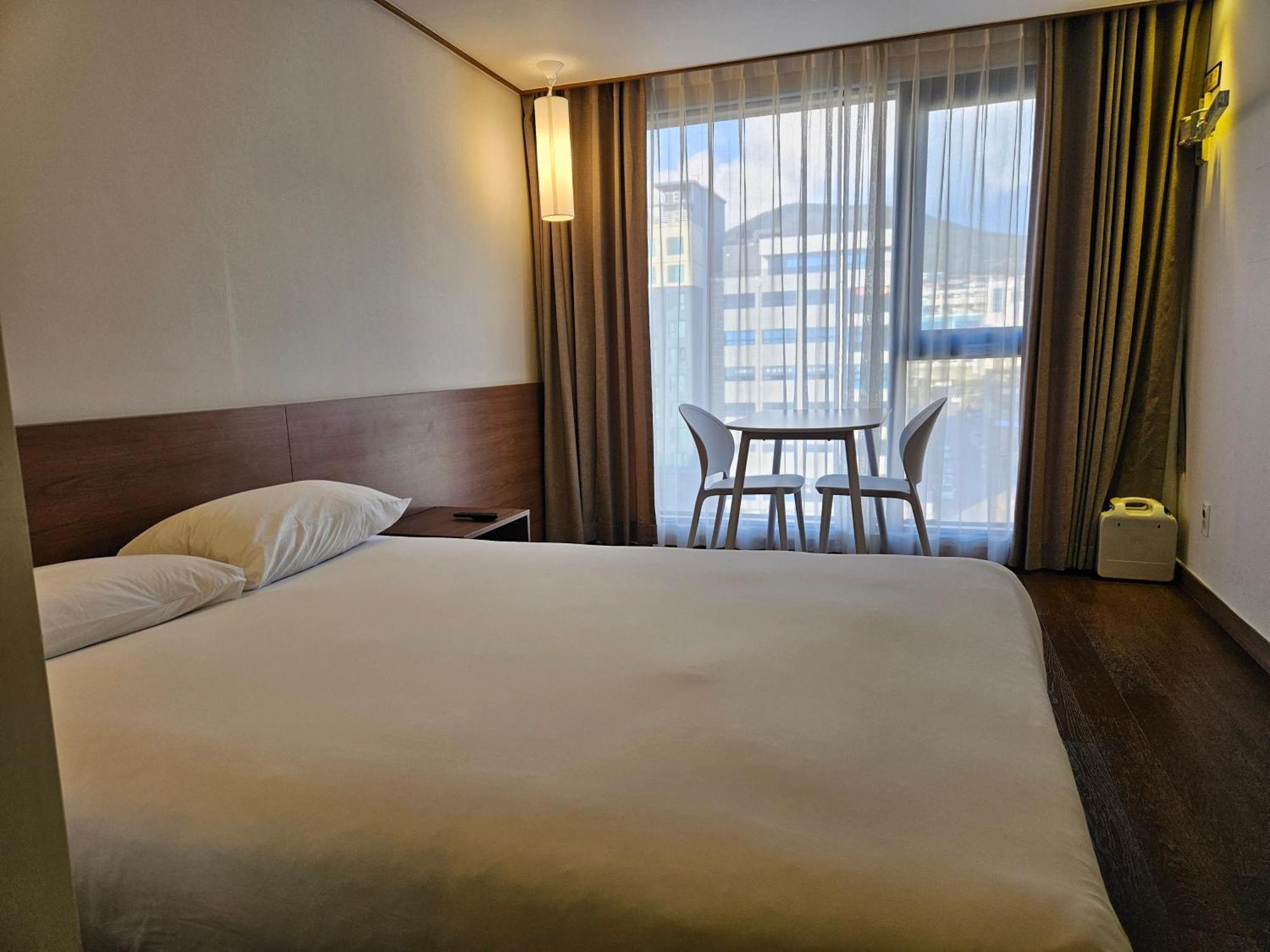 Tamara Jeju Hotel Szogüpho Kültér fotó