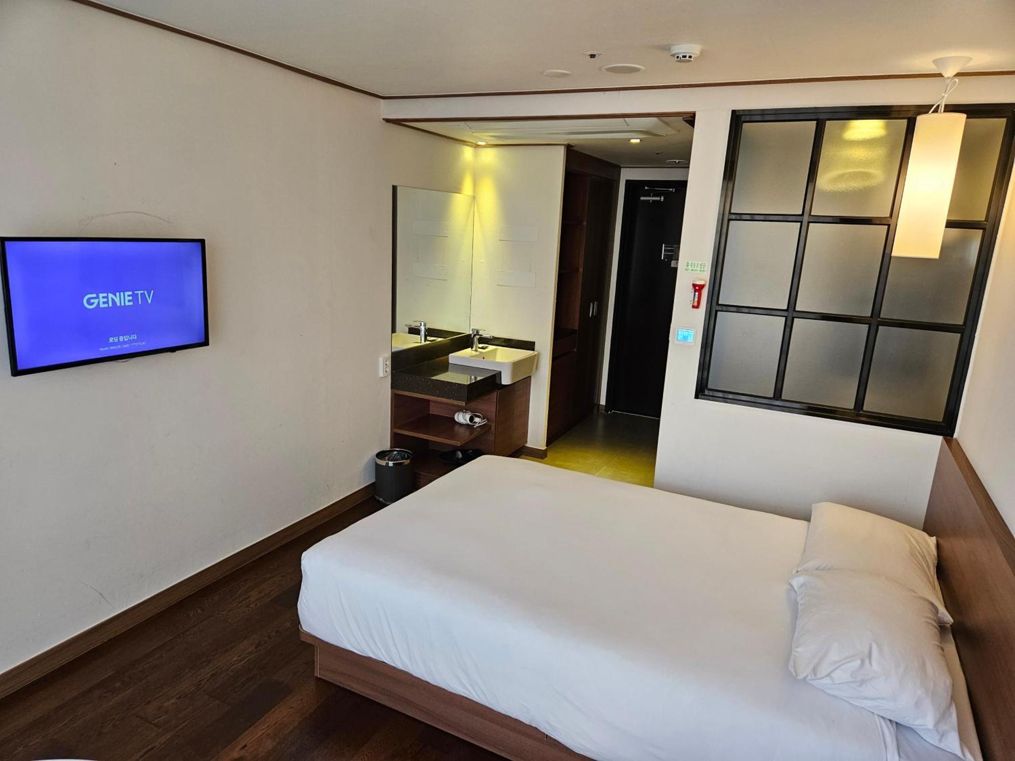 Tamara Jeju Hotel Szogüpho Kültér fotó