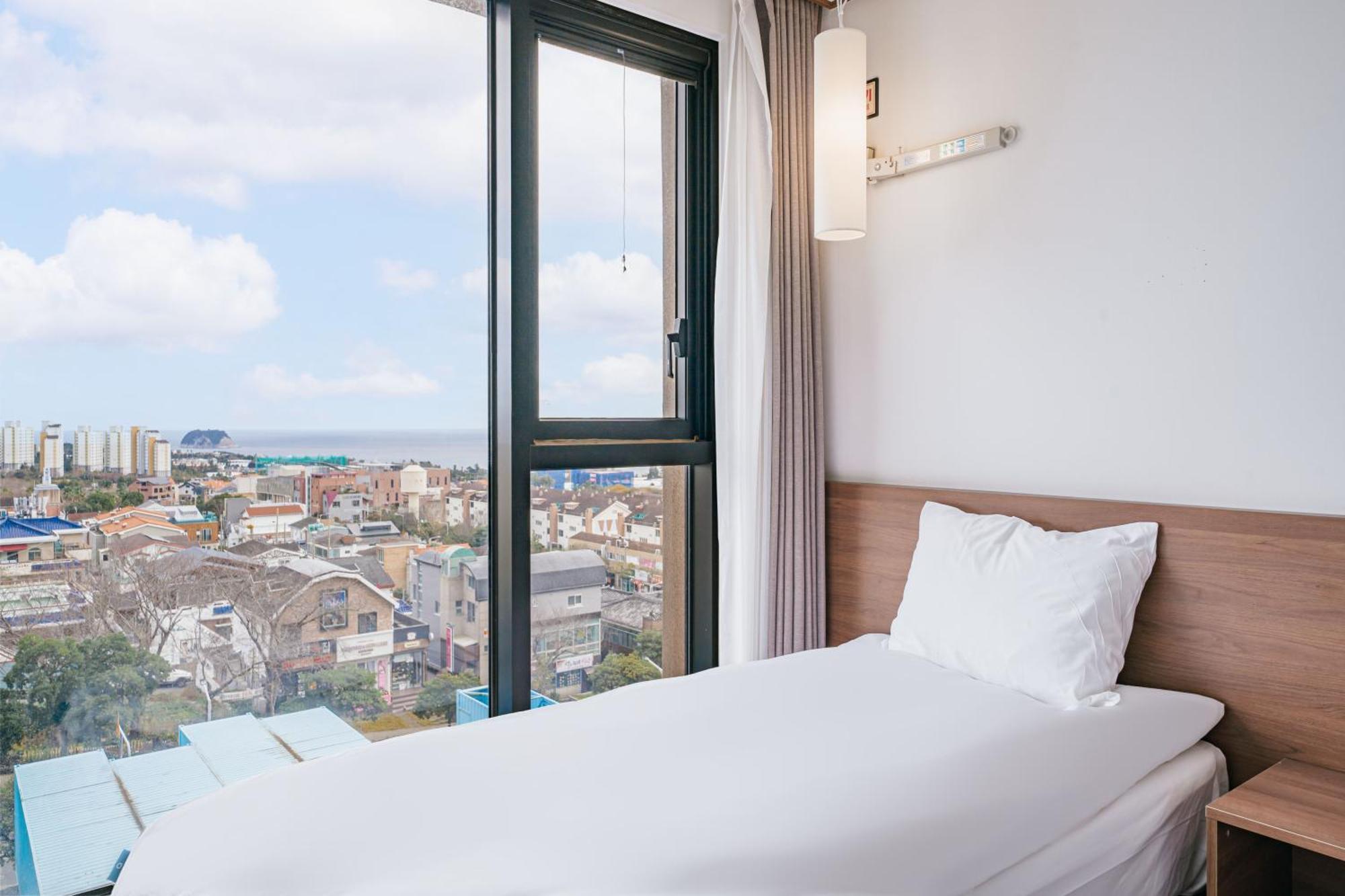 Tamara Jeju Hotel Szogüpho Kültér fotó
