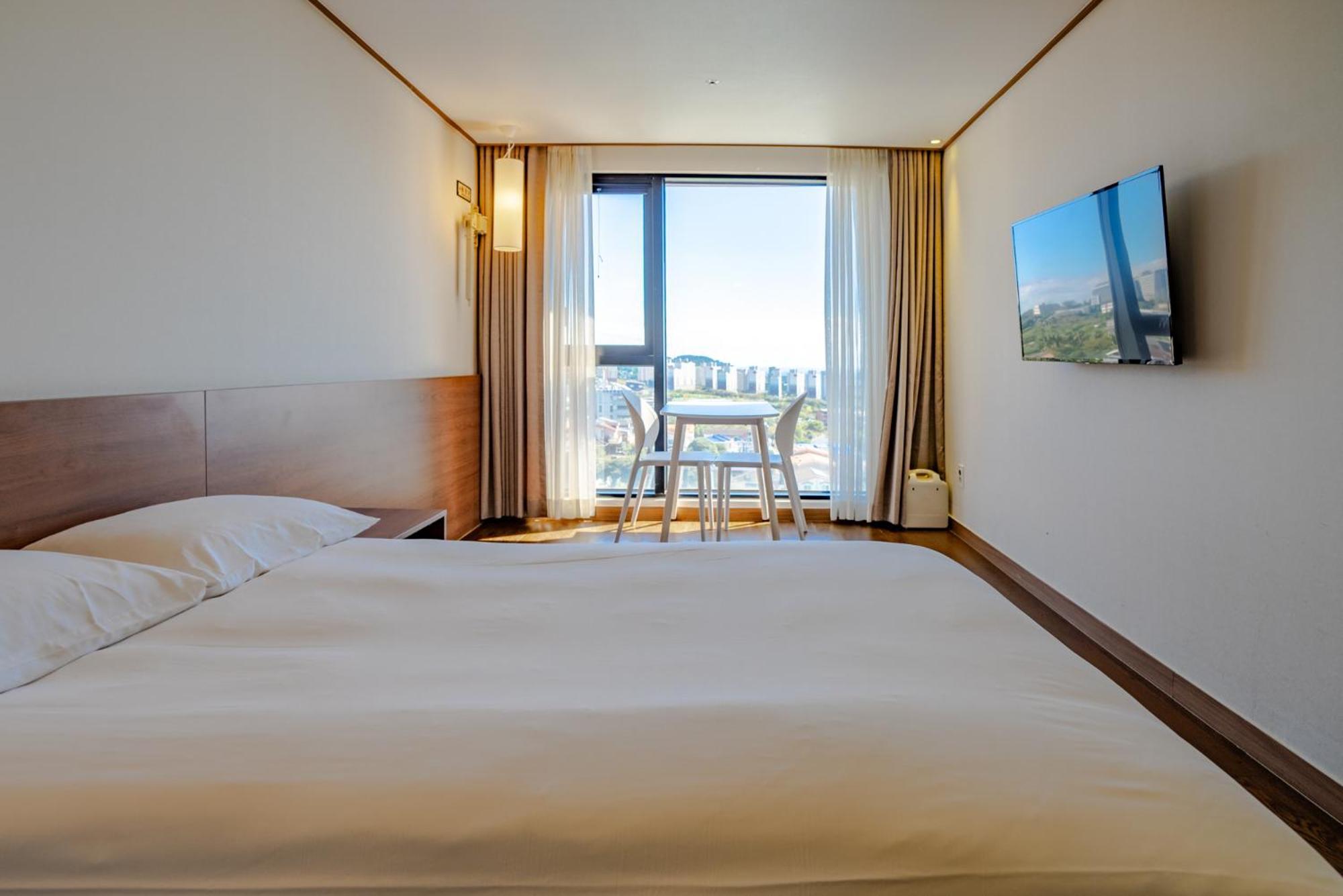 Tamara Jeju Hotel Szogüpho Kültér fotó