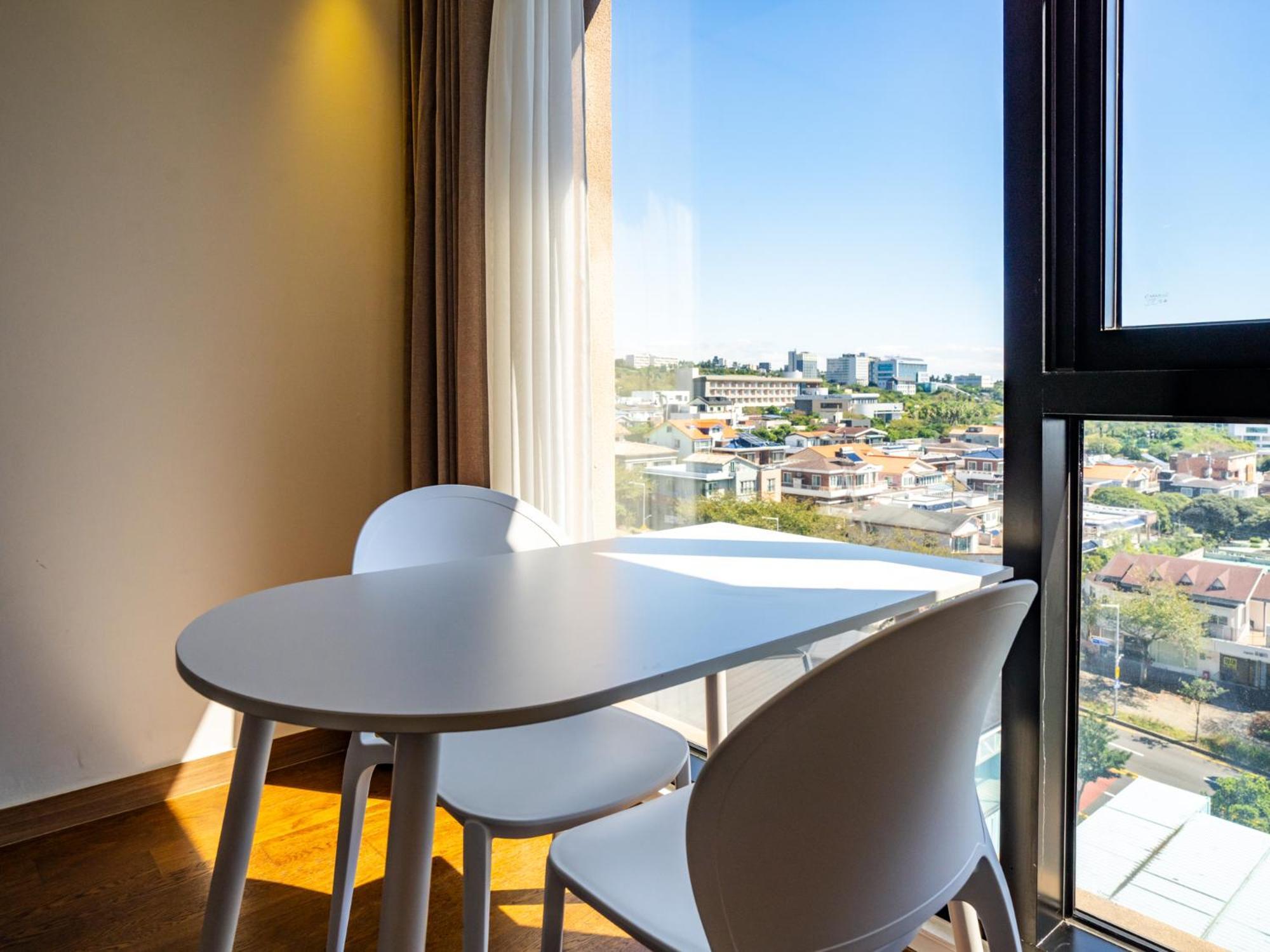 Tamara Jeju Hotel Szogüpho Kültér fotó